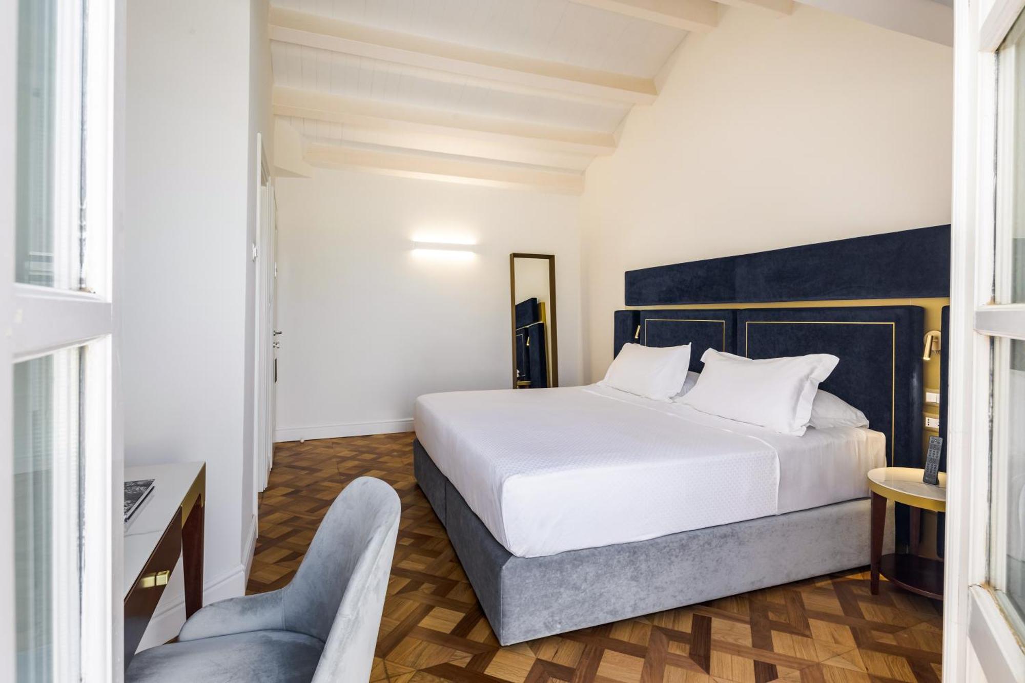 Superior Double Room,1597544708:JPEG